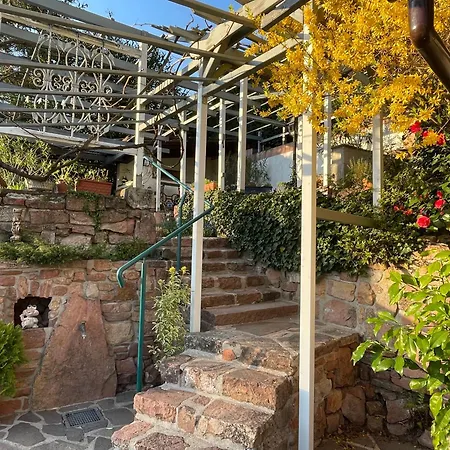 Am Berggarten Apartman *